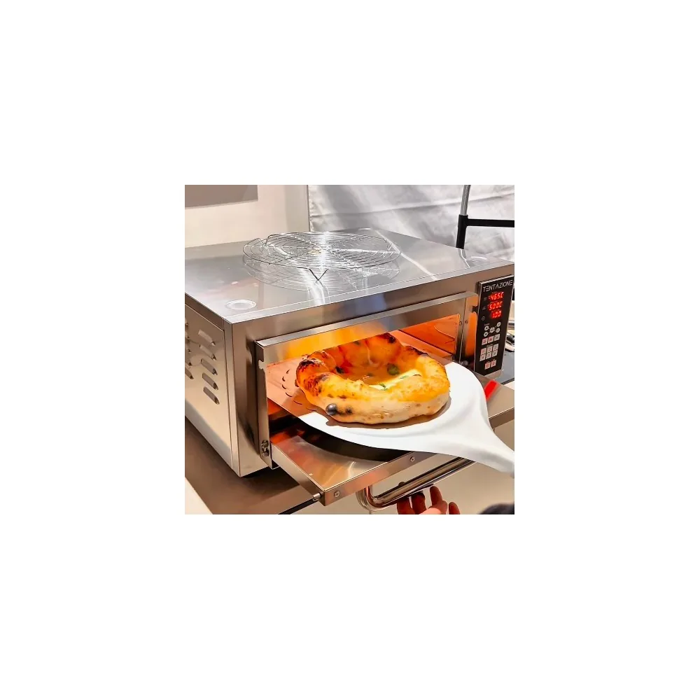 Neapolitanische Pizza kommt aus dem Tentazione MAX GT3 elektrischen Pizzaofen